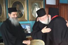 7367 - Ευχές του Ηγουμένου της Ιεράς Μονής Ξενοφώντος Αρχιμ. Αλεξίου στον 100ετή Ηγούμενο της Ιεράς Μονής Αγίου Παντελεήμονος Αρχιμ. Ιερεμία