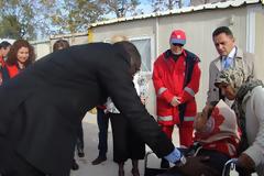 Επίσκεψη Γ.Γ. της IFRC στον Ελαιώνα [photos]