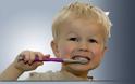 Εσείς ξέρατε ότι η κρίση επηρεάζει τα δόντια των παιδιών σας;