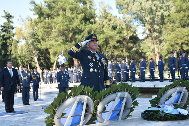 Παρουσία Πολιτικής και Στρατιωτικής Ηγεσίας ΥΠΕΘΑ στον επίσημο εορτασμό του προστάτη της Πολεμικής Αεροπορίας Αρχαγγέλου Μιχαήλ - Φωτογραφία 7