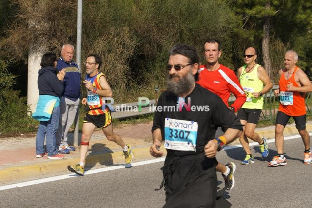 Ο ιερέας του Μαραθωνίου! [photos] - Φωτογραφία 3