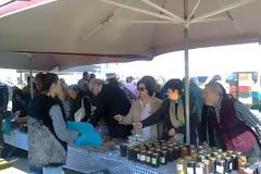 Χιλιάδες καταναλωτές επωφελήθηκαν προνομιακών αγορών στην 17η Δράση Διάθεσης Αγροτικών Προϊόντων του Δήμου Αμαρουσίου
