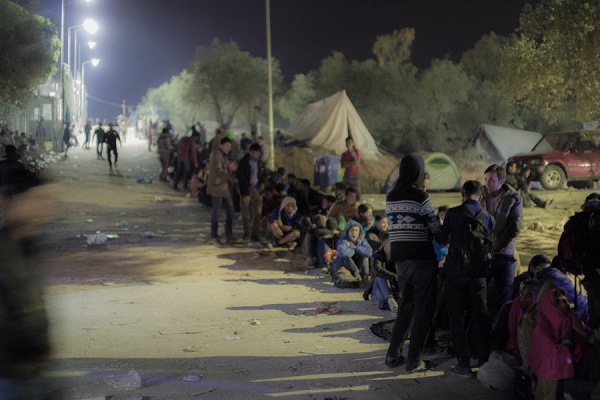 FRONTEX: ΠΕΡΙΣΣΟΤΕΡΟΥΣ ΑΠΟ 500 ΧΙΛΙΑΔΕΣ ΠΡΟΣΦΥΓΕΣ ΔΕΧΤΗΚΑΝ ΤΑ ΕΛΛΗΝΙΚΑ ΝΗΣΙΑ ΤΟ ΤΕΛΕΥΤΑΙΟ ΔΕΚΑΜΗΝΟ - Φωτογραφία 2