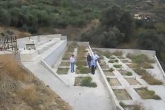 Στα έργα του κοιμητηρίου της Ροδιάς ο Κώστας Μαμουλάκης