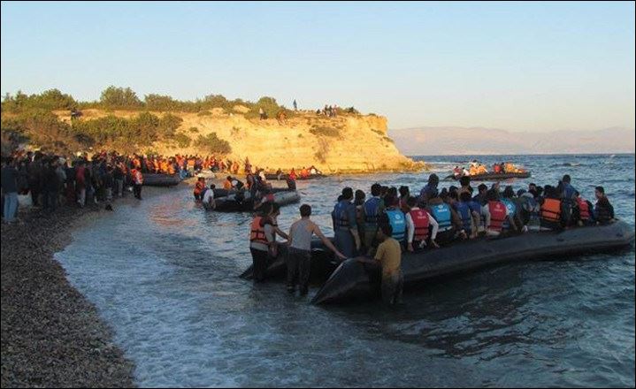 Απίστευτες φωτογραφίες ντοκουμέντα-Έτσι ξεκινούν το ταξίδι τους οι πρόσφυγες για την Ελλάδα [photos] - Φωτογραφία 5