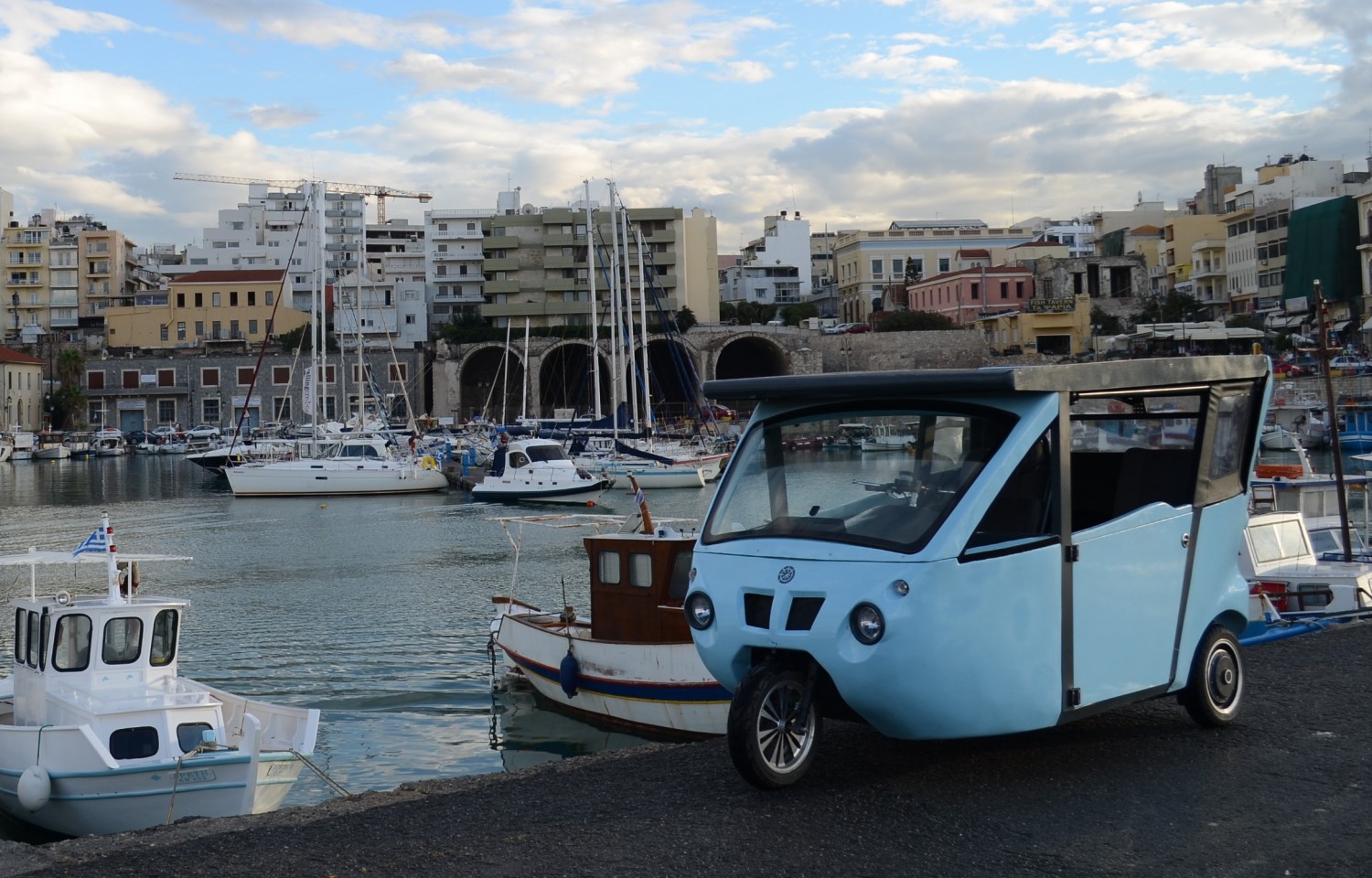 Βγαίνει στην… παραγωγή το ηλιακό αυτοκίνητο της Κρήτης [photo+video] - Φωτογραφία 4