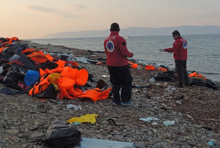Η Ελληνική Ομάδα Διάσωσης ενισχύει τις δυνάμεις της στη Λέσβο, τη Σάμο και την Κω για επιχειρήσεις έρευνας και διάσωσης - Φωτογραφία 1