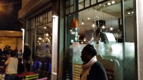 EKTAKTO: Μακελειό στο Παρίσι: Επίθεση με 4 νεκρούς και 7 τραυματίες [photos] - Φωτογραφία 4