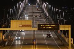 Δεν θα φωταγωγηθεί απόψε η γέφυρα Ριου - Αντιρίου - Το συγκινητικό μήνυμα για τα γεγονότα στο Παρίσι [photos]