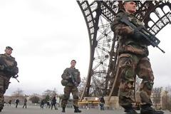 Οι Πατρινοί που έζησαν τη φρίκη στο Παρίσι -Η γυναίκα μου ήταν μέσα στο στάδιο! [photos]