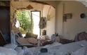 Εικόνες - ΣΟΚ: Δείτε το σπίτι της άτυχης γυναίκας στη Λευκάδα που το διαπέρασε ο βράχος