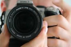 Δες που πρέπει να έχεις τα χέρια σου σε μια φωτογραφία [photos]