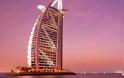 Ο «Πύργος των Αράβων»: Ξενάγηση στα άδυτα του μοναδικού 7αστερου ξενοδοχείου στον κόσμο [photos]