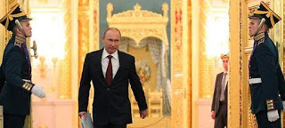 Ο Πούτιν κάνει δωράκι στην Γαλλία ένα...κουτάβι [photo] - Φωτογραφία 1