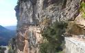 Στο εντυπωσιακό και συγκλονιστικό μοναστήρι της Παναγίας της Κηπίνας στα Τζουμέρκα [photos + video] - Φωτογραφία 2