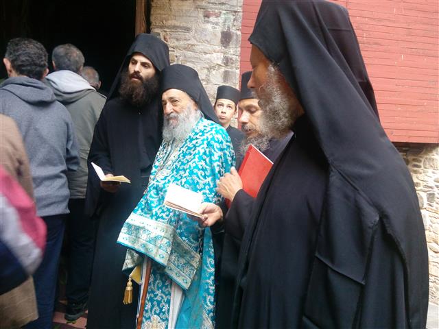 7467 - Λαμπρός εορτασμός στην Ιερά Μονή Δοχειαρίου Αγίου Όρους με αριθμό ρεκόρ προσκυνητών (φωτογραφίες & βίντεο) - Φωτογραφία 11