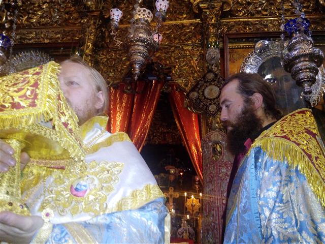 7467 - Λαμπρός εορτασμός στην Ιερά Μονή Δοχειαρίου Αγίου Όρους με αριθμό ρεκόρ προσκυνητών (φωτογραφίες & βίντεο) - Φωτογραφία 25