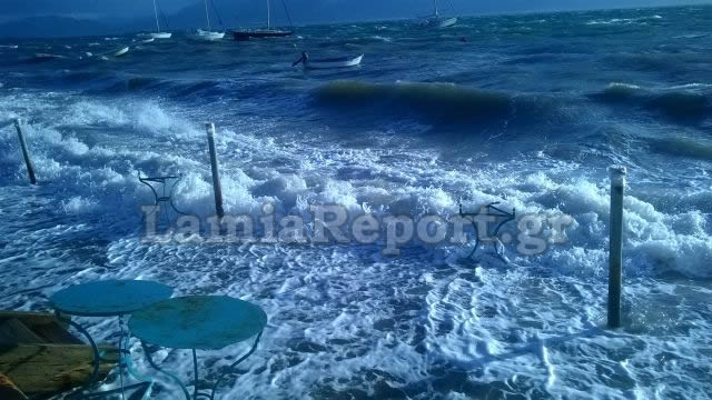 Ράχες: Έβγαλε σκάφη στη στεριά ο νοτιάς [photo+video] - Φωτογραφία 5