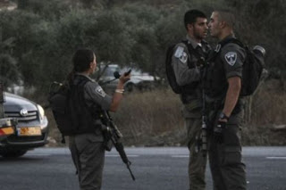 Τρεις Ισραηλινοί νεκροί από επίθεση με αυτοκίνητο στη Ναμπλούς - Φωτογραφία 1