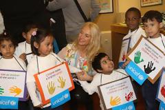 H Μαρί Κυριάκου βραβεύθηκε από τη UNICEF [photos]