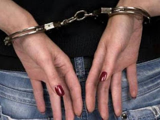 Συνελήφθη 44χρονη στην Έδεσσα για παράνομο έρανο - Φωτογραφία 1