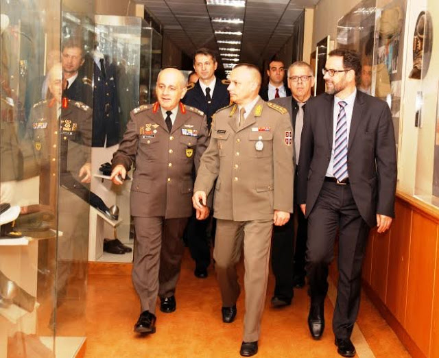 Επίσκεψη Διοικητική Χερσαίων Δυνάμεων Σερβίας στο ΓΕΣ - Φωτογραφία 4