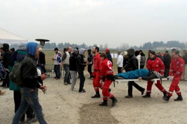 «Επίσκεψη στην Ειδομένη του επικεφαλής της Επιχείρησης Έκτακτης Ανάγκης της IFRC στην Ελλάδα Steve McAndrew» - Φωτογραφία 3
