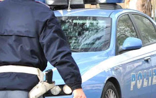 Ιταλία: Οι αρχές σταμάτησαν φορτηγό που μετέφερε στο Βέλγιο 781 επαναληπτικές καραμπίνες - Φωτογραφία 1