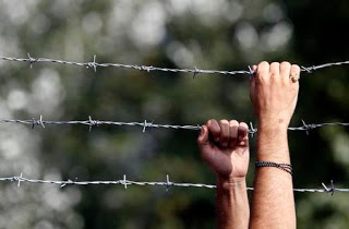 ΥΠΕΣ - Τόσκας: Η Αθήνα τάσσεται κατά του κλεισίματος των συνόρων - Φωτογραφία 1