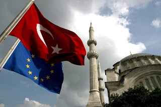 Τι λες τώρα! Η Ευρώπη θα δώσει 3 δις στην Τουρκία για να μην στέλνει λαθρομετανάστες! - Φωτογραφία 1