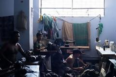 Αυτές οι ανήλικες ψυχές φτιάχνουν τα ρούχα που φοράμε...
