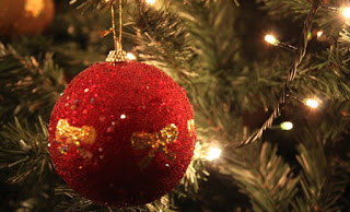 Χριστουγεννιάτικα δέντρα και πλήθος εκδηλώσεων στο δήμο Πυλαίας- Χορτιάτη - Φωτογραφία 1