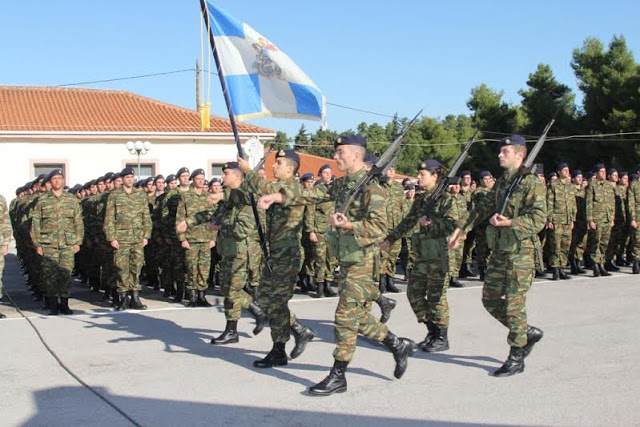 Ορκωμοσία Νεοσυλλέκτων Οπλιτών Πυροβολικού 2015/ΣΤ ΕΣΣΟ - Φωτογραφία 2