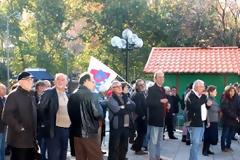 Μεγάλη η απεργιακή συγκέντρωση και πορεία του ΠΑΜΕ σήμερα στα Τρίκαλα [photos+video]