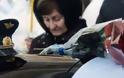 10.000 Ρώσοι προσευχήθηκαν στο στερνό αντίο για τον πιλότο που σκοτώθηκε στη Συρία