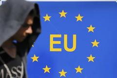 ΣΤΟ ΤΡΑΠΕΖΙ ΤΩΝ «28» ΤΗΣ Ε.Ε. Η ΠΡΟΣΩΡΙΝΗ ΑΝΑΣΤΟΛΗ ΤΗΣ ΖΩΝΗΣ ΣΕΝΓΚΕΝ