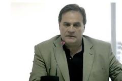 Το Twitter… τιμώρησε τον Τσουκαλά για τον “ψητό μαροκινό”