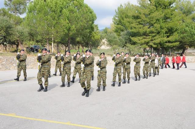 ΤΕΛΕΤΗ ΟΡΚΩΜΟΣΙΑΣ ΟΠΛΙΤΩΝ ΤΗΣ 2015 ΣΤ΄ ΕΣΣΟ ΣΤΟ ΣΤΡΑΤΟΠΕΔΟ ''ΠΑΠΑΦΛΕΣΣΑ'' ΚΑΛΑΜΑΤΑΣ - Φωτογραφία 8