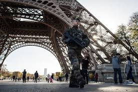 Η Γαλλία έβγαλε οδηγό επιβίωσης σε περίπτωση τρομοκρατικής επίθεσης - Φωτογραφία 1