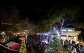 Ο Δήμαρχος Κηφισιάς κ. Γιώργος Θωμάκος άναψε το Χριστουγεννιάτικο Δέντρο στην Κηφισιά