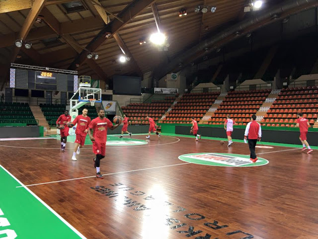 ΠΑΝΕΤΟΙΜΟΣ ΚΑΙ ΜΕ... ΤΖΕΪΜΣ Ο ΘΡΥΛΟΣ! (PHOTOS) - Φωτογραφία 3