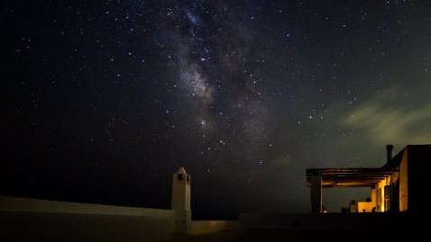 Σε έξι λεπτά ο “μυστηριακός” κόσμος του γαλαξία μας από τη Σύρο [photos+video] - Φωτογραφία 5