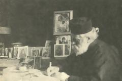 7579 - Επιστολές 83χρονου Αγιορείτη σε 15χρονο παιδί, γιο φίλου του