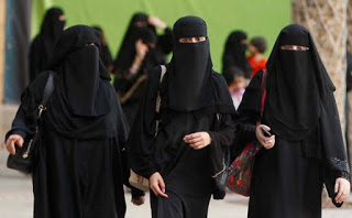 Ιστορική εκλογή! Για πρώτη φορά εκλέχθηκε γυναίκα στην Σαουδική Αραβία - Φωτογραφία 1