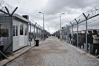 Ξανανοίγουν τα κέντρα κράτησης σε Αμυγδαλέζα και Κόρινθο; - Φωτογραφία 1