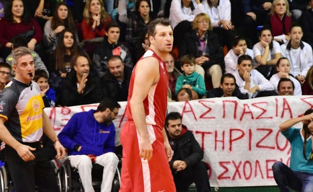 Ο ΠΑΠΑΛΟΥΚΑΣ... ΞΑΝΑ ΣΤΑ ΕΡΥΘΡΟΛΕΥΚΑ! (PHOTOS) - Φωτογραφία 3