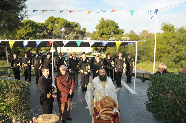 Η εορτή του Αγίου Σπυρίδωνος στη Διεύθυνση Ναυτικών Όπλων στο Ναύσταθμο Σαλαμίνας - Φωτογραφία 5