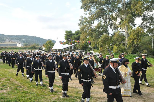 Η εορτή του Αγίου Σπυρίδωνος στη Διεύθυνση Ναυτικών Όπλων στο Ναύσταθμο Σαλαμίνας - Φωτογραφία 7