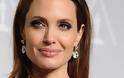 Σοκ! Δείτε πώς έχει γίνει η Angelina Jolie... [photos]