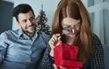 Οι γιορτές δοκιμάζουν τις σχέσεις των ζευγαριών - Τι υποστηρίζει νέα έρευνα